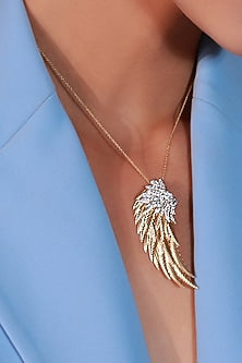 18 Kt Yellow Gold Full Cut Diamond Winged Pendant Chain Necklace