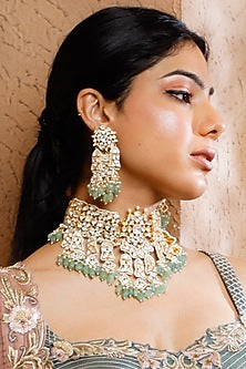 Gold Plated Vellore Kundan Polki & Freshwater Pearl Choker Necklace Set In Sterling Silver