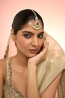 Gold Plated White Kundan Polki Handcrafted Maangtikka In Sterling Silver