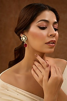 Black Rhodium Plated Red Kundan Polki Drop Earrings In Sterling Silver