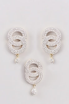 White Finish Zircon Pendant Set