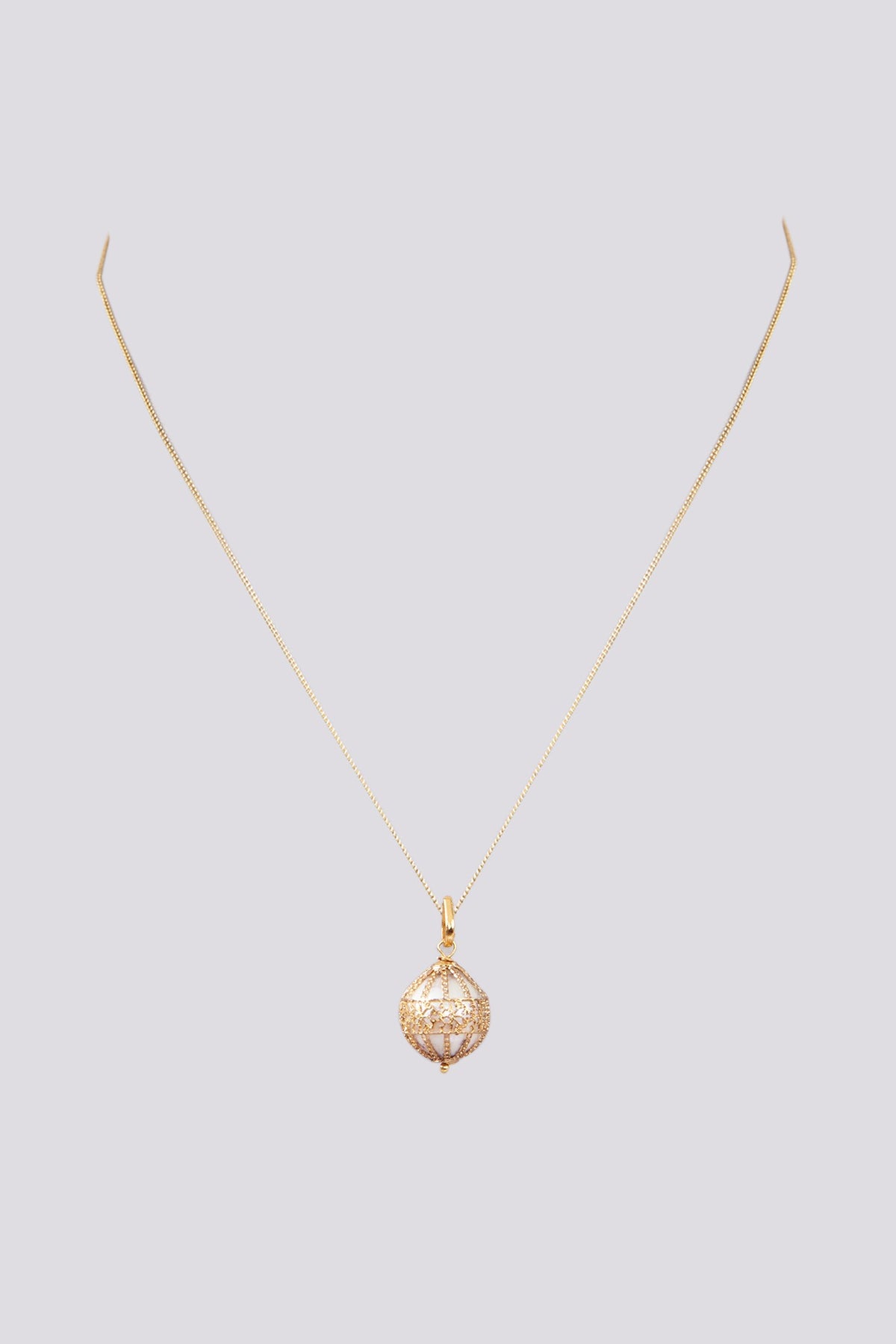 Gold Finish Pendant Necklace
