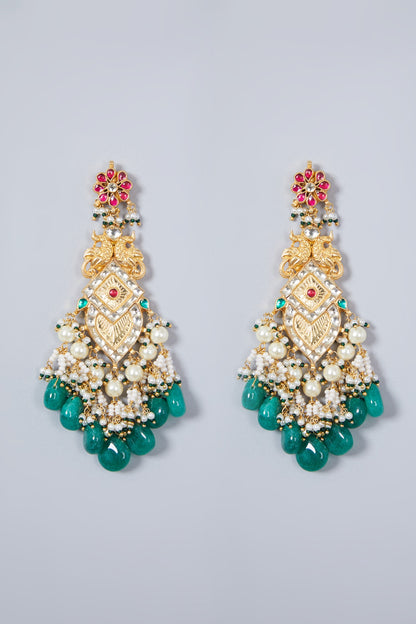 Gold Finish Kundan Polki Pendant Necklace Set