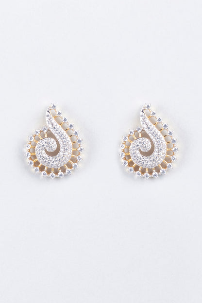 Two Tone Finish Pendant With Earrings