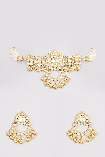 Gold Finish Choker Necklace Set With Moti