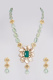 Gold Finish Pendant Mala Necklace Set