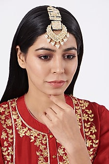 Gold Plated Maang Tikka With White Stones