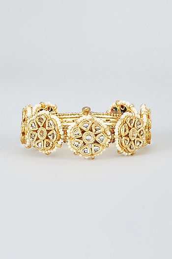 Gold Finish Kundan Bangle