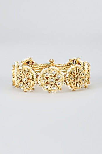 Gold Finish Kundan Bangle