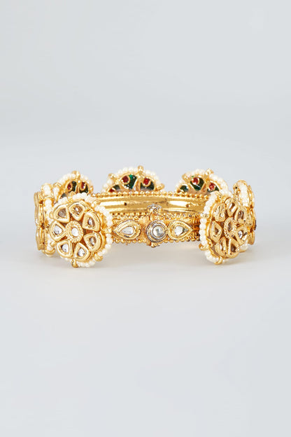 Gold Finish Kundan Bangle