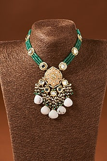 Gold Finish Choker Necklace With Kundan Polki