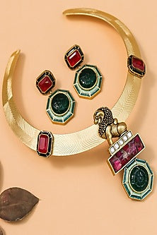 Gold Finish Emerald Stone Enameled Choker Necklace Set