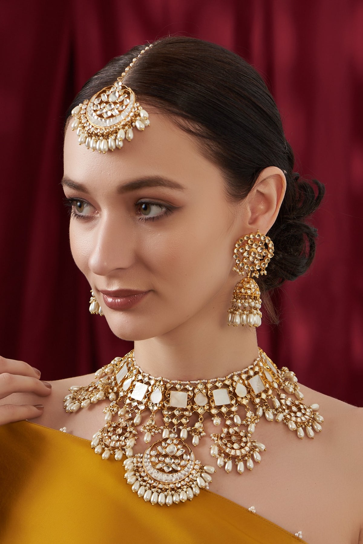 Gold Finish Kundan Polki & Mother Of Pearl Necklace Set