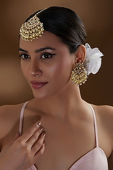 Gold Finish Kundan Polki & Pearl Beaded Earrings With Maangtikka