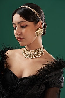 Gold Finish Kundan & Pearl Choker Necklace Set