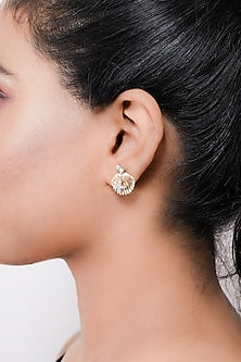 Two-Tone Finish Round Shaped Diamond Starfish Stud Earrings