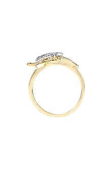 Two-Tone Finish Round Shaped Diamond Ring