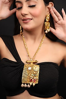 Gold Finish Kundan Polki & Pearl Beaded Sunflower Shaped Long Necklace Set