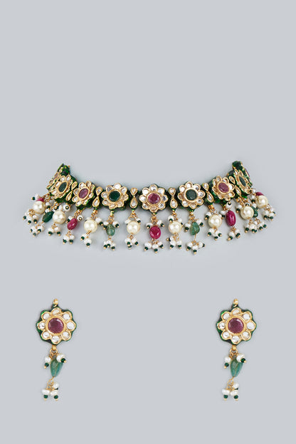 Gold Finish Kundan Choker Necklace Set In Sterling Silver
