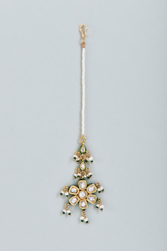 Gold Finish Maang Tikka In Sterling Silver