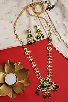 Gold Finish Kundan Meenakari Necklace Set