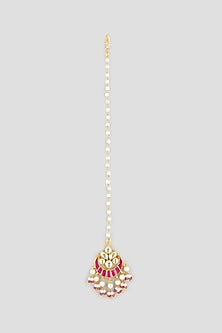 Gold Finish Pearl Maang Tikka