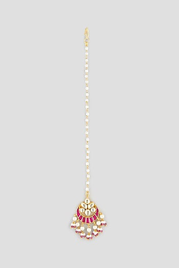 Gold Finish Pearl Maang Tikka
