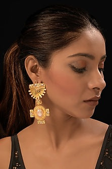Gold Finish Drop Pearl & Beaded Dangler Earrings