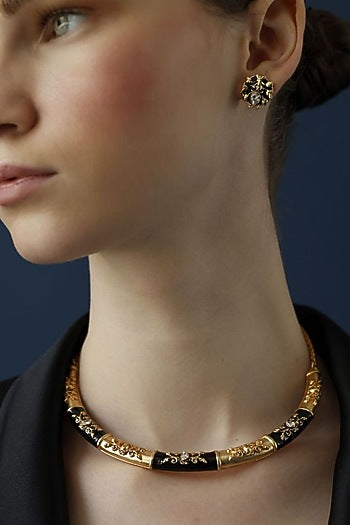 Gold Finish Crystal Enameled Baroque Hasli Necklace
