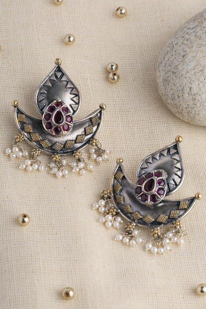Two Tone Finish Kempstone & Pearl Temple Dangler Earrings In Sterling Silver