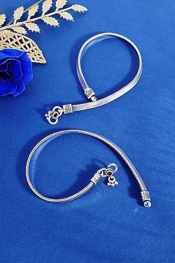 White Finish Flat Snake Temple Anklets In Sterling Silver