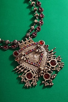 White Finish Temple Vintage Long Necklace In Sterling Silver