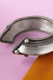 White Finish Temple Bangle In Sterling Silver