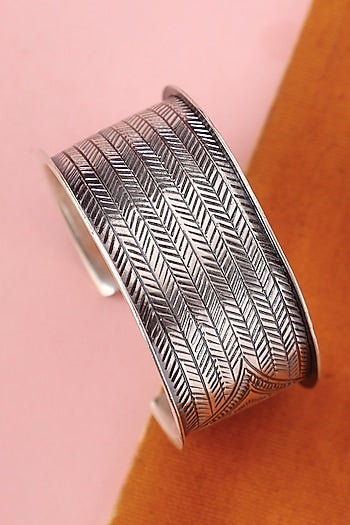 White Finish Temple Bangle In Sterling Silver