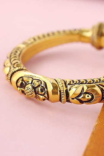 White Finish Temple Bangle In Sterling Silver