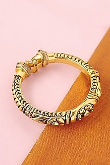 White Finish Temple Bangle In Sterling Silver