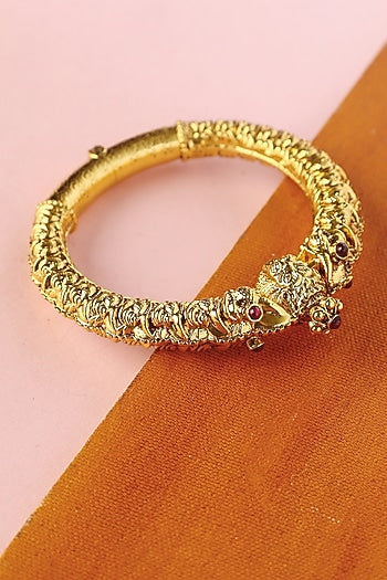 White Finish Temple Bangle In Sterling Silver