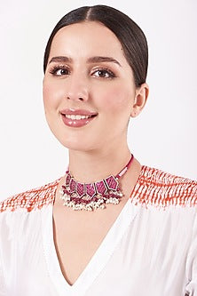 White Finish Ruby Kemp Stone Necklace In Sterling Silver