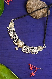 White Finish Temple Choker Necklace In Sterling Silver