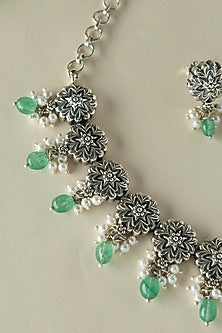 White Finish Onyx & Pearl Floral Temple Necklace Set In Sterling Silver