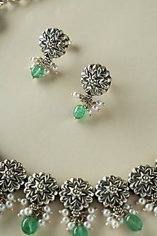 White Finish Onyx & Pearl Floral Temple Necklace Set In Sterling Silver