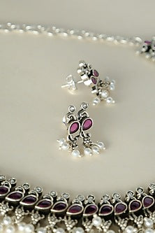 White Finish Onyx & Pearl Temple Necklace Set In Sterling Silver