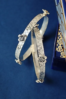 White Finish Temple Floral Bangles In Sterling Silver (Set Of 2)