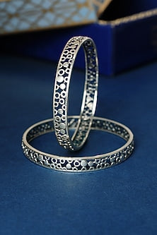 White Finish Temple Polka Bangles In Sterling Silver (Set Of 2)