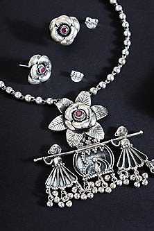 White Finish Floral Onyx Temple Necklace Set In Sterling Silver