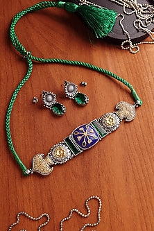 Two-Tone Finish Deep Blue Lapis Lazuli Temple Choker Necklace Set In Sterling Silver