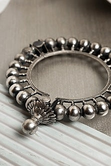 Silver Finish Gokhru Kada In Sterling Silver
