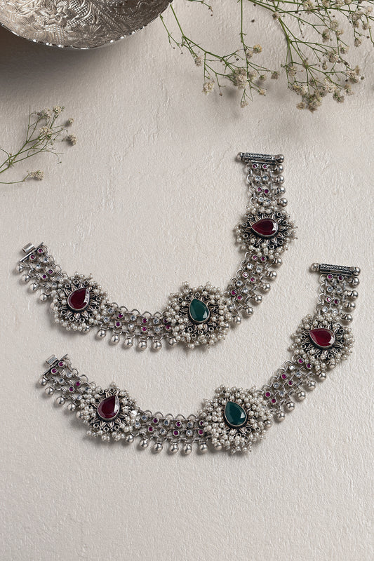 White Finish Pearl & Green Onyx Anklets In Sterling Silver