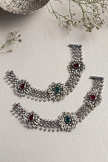 White Finish Pearl & Green Onyx Anklets In Sterling Silver