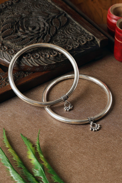 White Finish Pipe Leg Kada In Sterling Silver